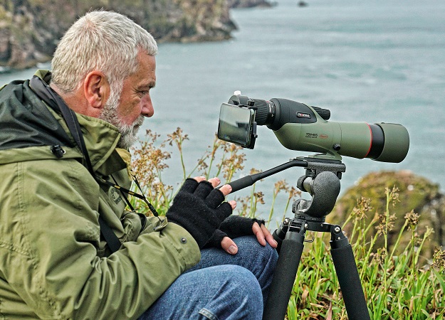 Kowa TSN-66S Prominar Angled Spotting Scope with 25-60x Zoom Kowa TSN-66S Prominar Angled Spotting Scope with 25-60x Zoom